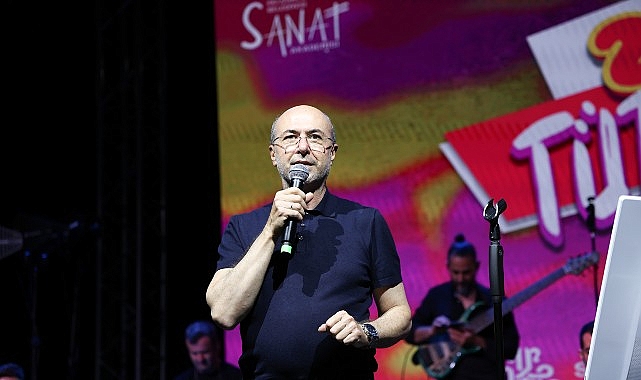 Selçuklu Belediyesi Sanat Akademisi’nden Unutulmaz 2000’ler Türkçe Pop Konseri