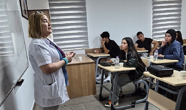 Matematik Öğretmeni Hicran Güler’den Ahmet Erkal Destek Eğitim Kursu’na teşekkür: “Kendimi Bir Ailenin Parçası Gibi Hissettim”